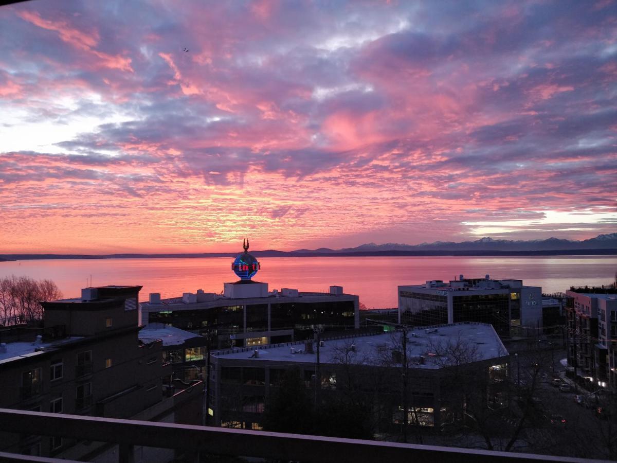 Top Floor Water View Oasis Near Space Needle & Cruise Seattle Esterno foto
