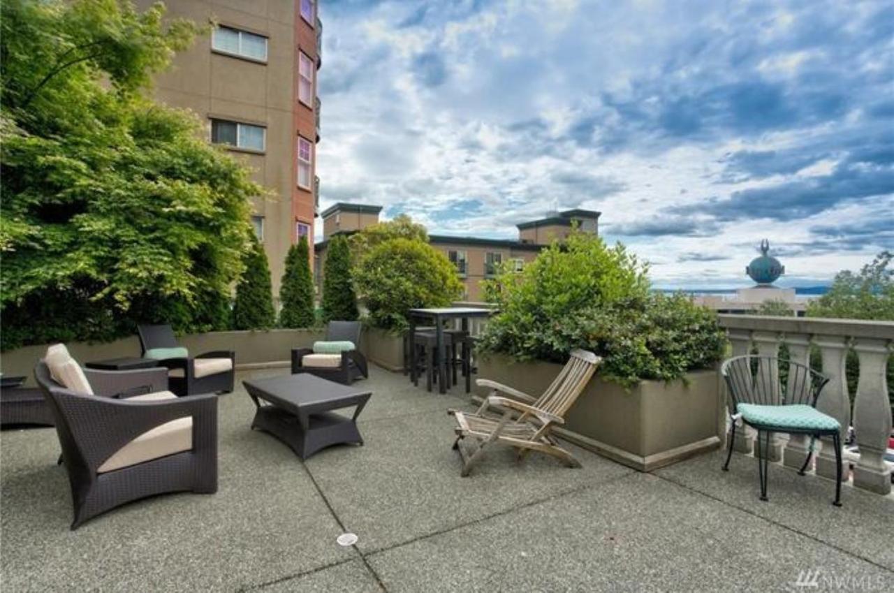 Top Floor Water View Oasis Near Space Needle & Cruise Seattle Esterno foto